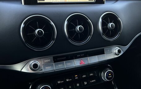 KIA Stinger I, 2017 год, 2 240 000 рублей, 28 фотография