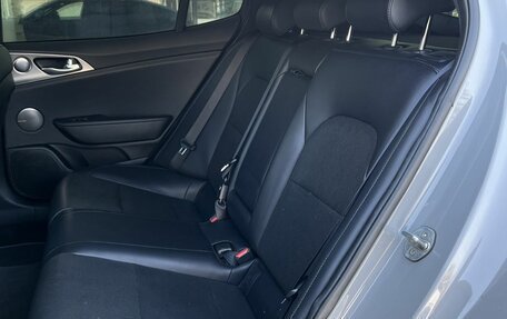 KIA Stinger I, 2017 год, 2 240 000 рублей, 35 фотография