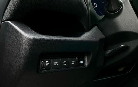 Toyota RAV4, 2025 год, 4 570 000 рублей, 26 фотография