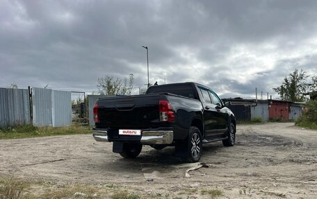 Toyota Hilux VIII, 2018 год, 2 600 000 рублей, 3 фотография