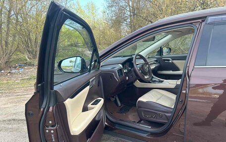 Lexus RX IV рестайлинг, 2016 год, 3 150 000 рублей, 16 фотография