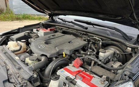 Toyota Hilux VIII, 2018 год, 2 600 000 рублей, 33 фотография