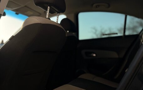 Chevrolet Cruze II, 2012 год, 949 000 рублей, 7 фотография