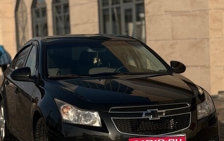 Chevrolet Cruze II, 2012 год, 949 000 рублей, 3 фотография