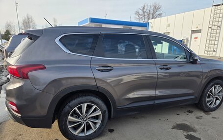 Hyundai Santa Fe IV, 2018 год, 2 670 000 рублей, 4 фотография