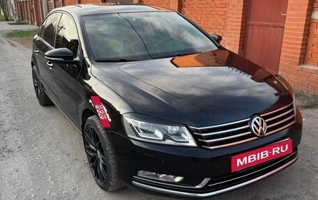 Volkswagen Passat B7, 2011 год, 1 190 000 рублей, 11 фотография