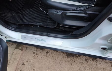 Renault Logan II, 2019 год, 905 000 рублей, 8 фотография