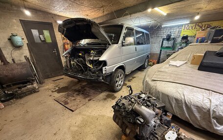 Volkswagen EuroVan T4, 2002 год, 980 000 рублей, 10 фотография