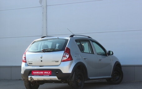 Renault Sandero I, 2013 год, 637 000 рублей, 2 фотография