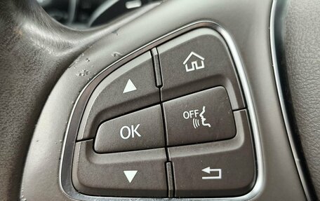 Mercedes-Benz GLC, 2017 год, 2 990 000 рублей, 13 фотография