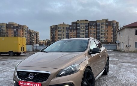 Volvo V40 II рестайлинг, 2013 год, 1 350 000 рублей, 8 фотография