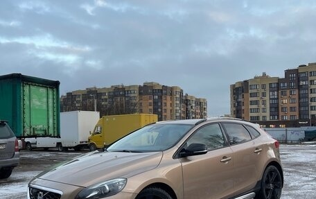 Volvo V40 II рестайлинг, 2013 год, 1 350 000 рублей, 4 фотография
