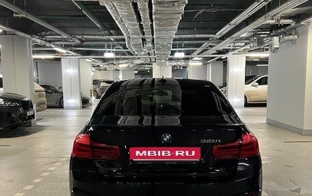 BMW 3 серия, 2016 год, 1 950 000 рублей, 3 фотография