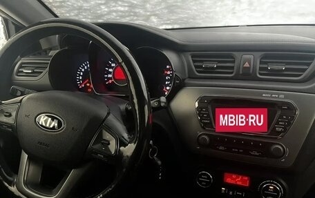 KIA Rio III рестайлинг, 2013 год, 900 000 рублей, 9 фотография
