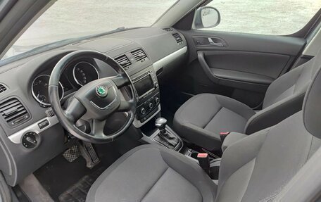 Skoda Yeti I рестайлинг, 2012 год, 779 800 рублей, 20 фотография