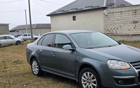 Volkswagen Jetta VI, 2009 год, 680 000 рублей, 2 фотография