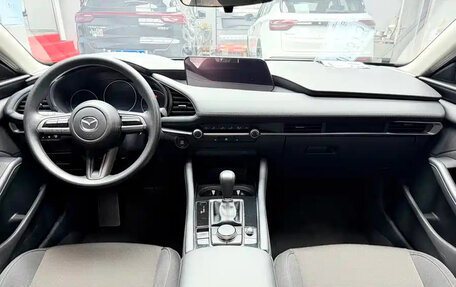 Mazda 3, 2023 год, 2 000 077 рублей, 2 фотография