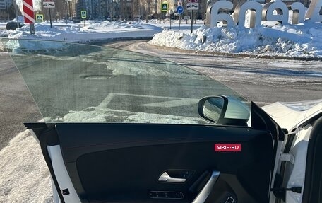 Mercedes-Benz CLA, 2019 год, 3 100 000 рублей, 13 фотография