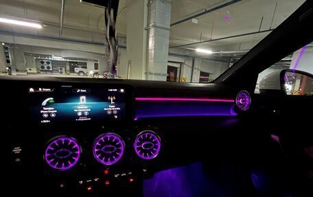 Mercedes-Benz CLA, 2019 год, 3 100 000 рублей, 36 фотография