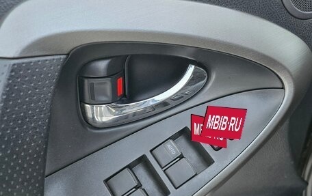 Toyota RAV4, 2010 год, 1 350 000 рублей, 11 фотография