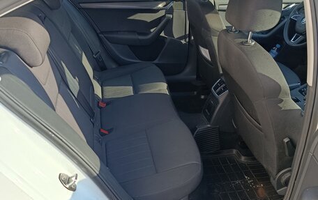 Skoda Octavia, 2017 год, 1 600 000 рублей, 8 фотография