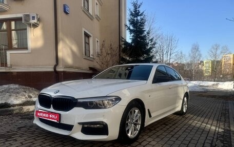 BMW 5 серия, 2019 год, 2 500 000 рублей, 3 фотография