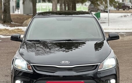 KIA Rio IV, 2018 год, 949 000 рублей, 29 фотография