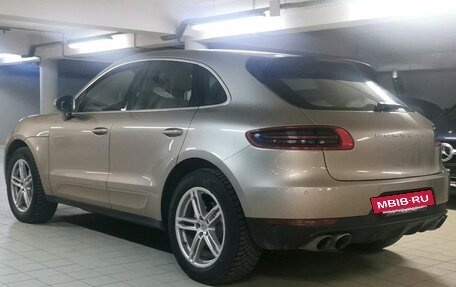 Porsche Macan I рестайлинг, 2016 год, 3 390 000 рублей, 3 фотография