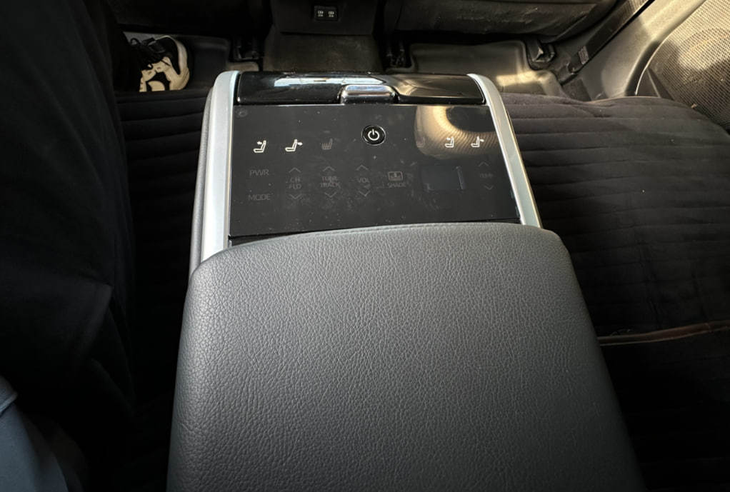 Toyota Camry XV70, 2017 год, 1 650 000 рублей, 12 фотография