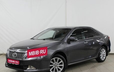 Toyota Camry, 2014 год, 1 915 000 рублей, 1 фотография