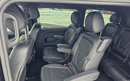 Mercedes-Benz V-Класс, 2019 год, 4 550 000 рублей, 5 фотография