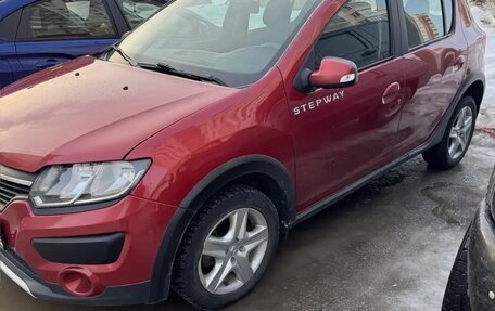 Renault Sandero II рестайлинг, 2017 год, 670 000 рублей, 2 фотография