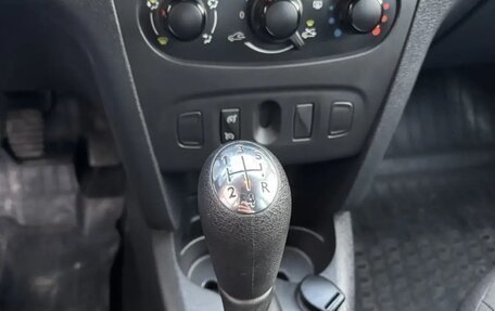 Renault Sandero II рестайлинг, 2017 год, 670 000 рублей, 6 фотография