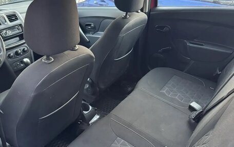 Renault Sandero II рестайлинг, 2017 год, 670 000 рублей, 9 фотография