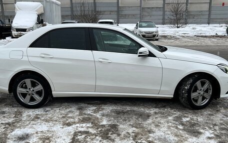 Mercedes-Benz E-Класс, 2013 год, 1 760 000 рублей, 4 фотография