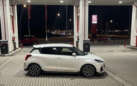 Suzuki Swift V, 2021 год, 1 400 000 рублей, 3 фотография