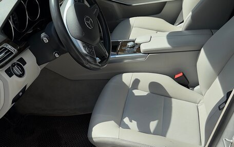 Mercedes-Benz E-Класс, 2013 год, 1 760 000 рублей, 13 фотография