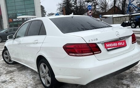 Mercedes-Benz E-Класс, 2013 год, 1 760 000 рублей, 7 фотография