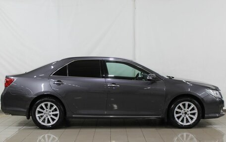 Toyota Camry, 2014 год, 1 915 000 рублей, 6 фотография