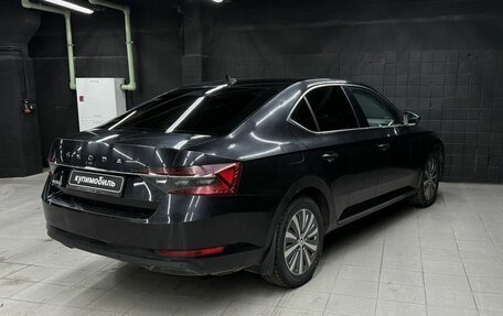 Skoda Superb III рестайлинг, 2021 год, 2 245 000 рублей, 6 фотография