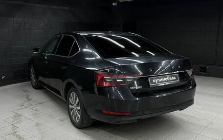 Skoda Superb III рестайлинг, 2021 год, 2 245 000 рублей, 4 фотография