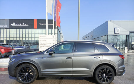 Volkswagen Touareg III, 2018 год, 5 350 000 рублей, 10 фотография