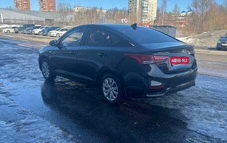 Hyundai Solaris II рестайлинг, 2019 год, 1 100 000 рублей, 3 фотография