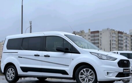 Ford Tourneo Connect II рестайлинг, 2020 год, 1 950 000 рублей, 1 фотография