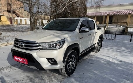 Toyota Hilux VIII, 2015 год, 3 250 000 рублей, 1 фотография