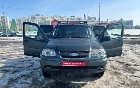 Chevrolet Niva I рестайлинг, 2010 год, 350 000 рублей, 1 фотография