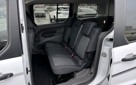 Ford Tourneo Connect II рестайлинг, 2020 год, 1 950 000 рублей, 8 фотография