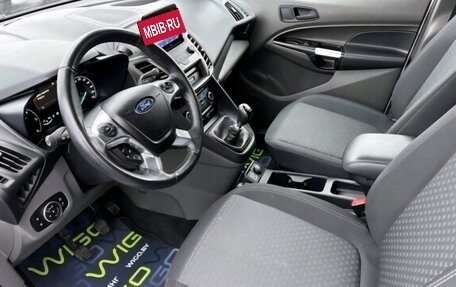 Ford Tourneo Connect II рестайлинг, 2020 год, 1 950 000 рублей, 6 фотография