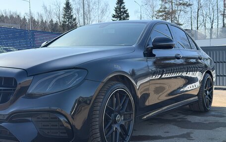 Mercedes-Benz E-Класс, 2016 год, 2 800 000 рублей, 8 фотография