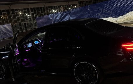 Mercedes-Benz E-Класс, 2016 год, 2 800 000 рублей, 14 фотография